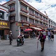 Pedestrian street, Barkhor