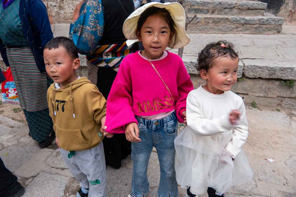 Tibetan children