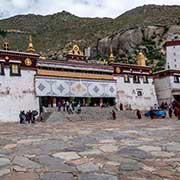 Assembly hall, Sera Monastery