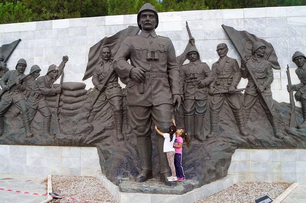 Statue of Mustafa Kemal