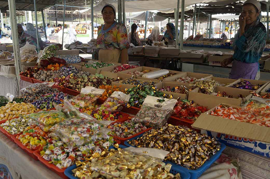 Qumtepa bazaar, Marg'ilon