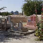 Tombs, Dakhma-i Shokhon