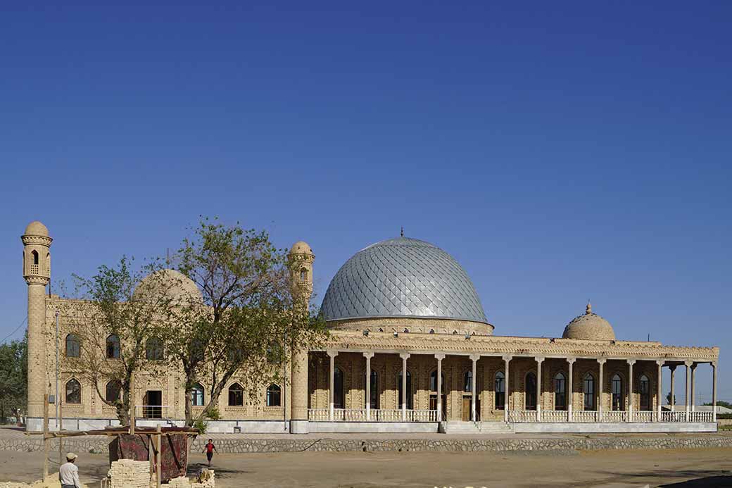 Mosque, Nukus