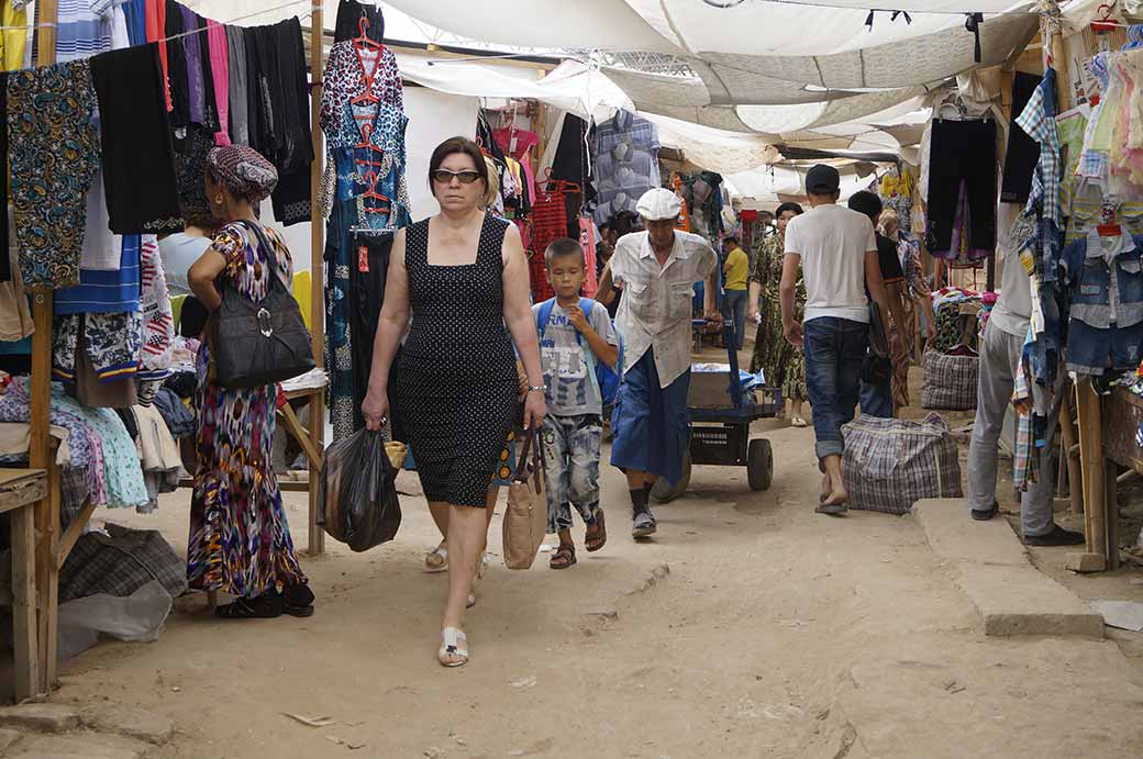 Open air market, Nukus