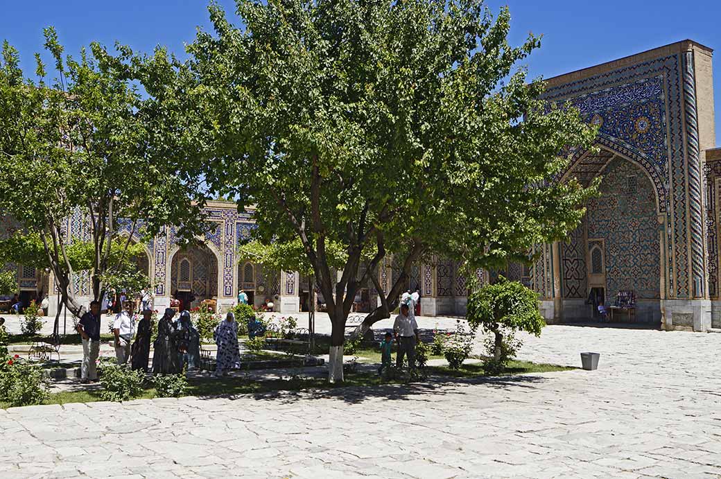 Tilya-Kori Madrasah courtyard