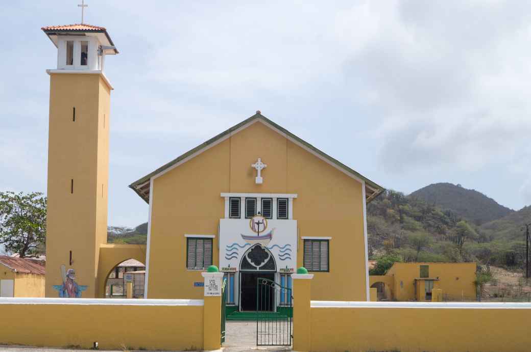 Church of St. Peter, Westpunt