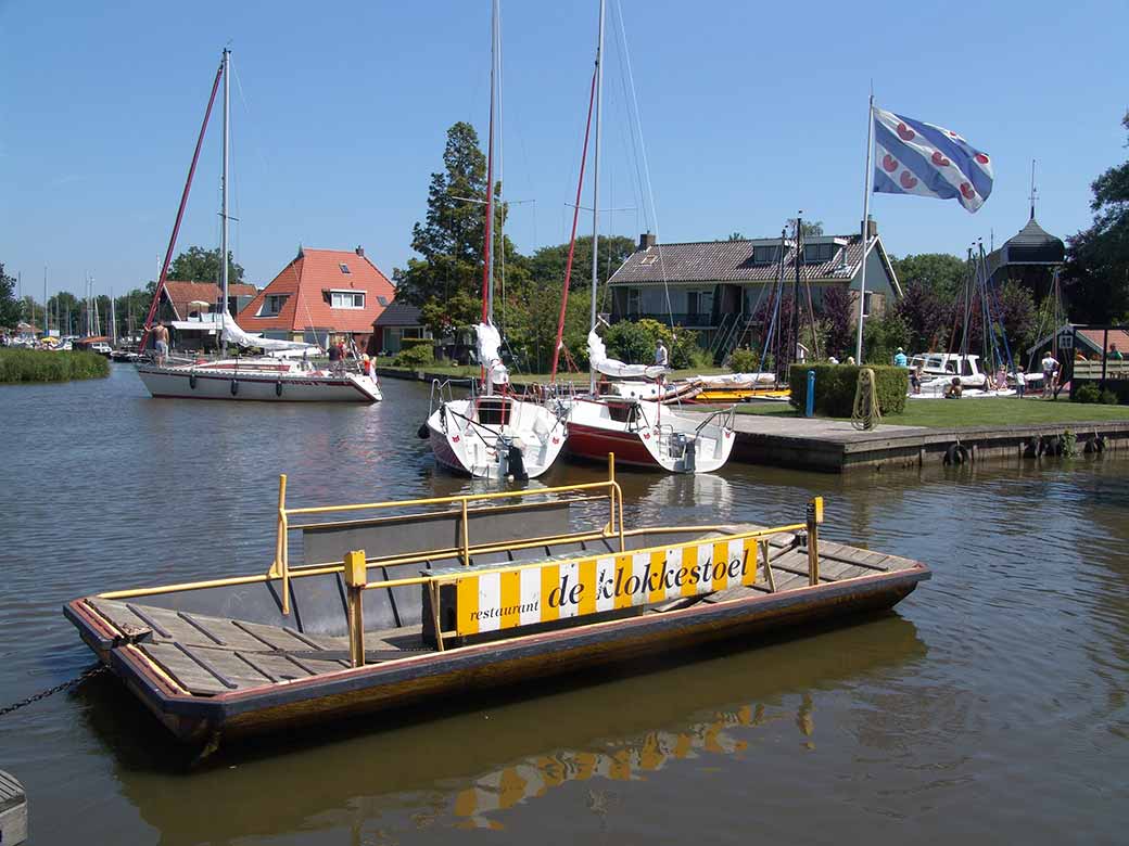 Small ferry, Goingarijp