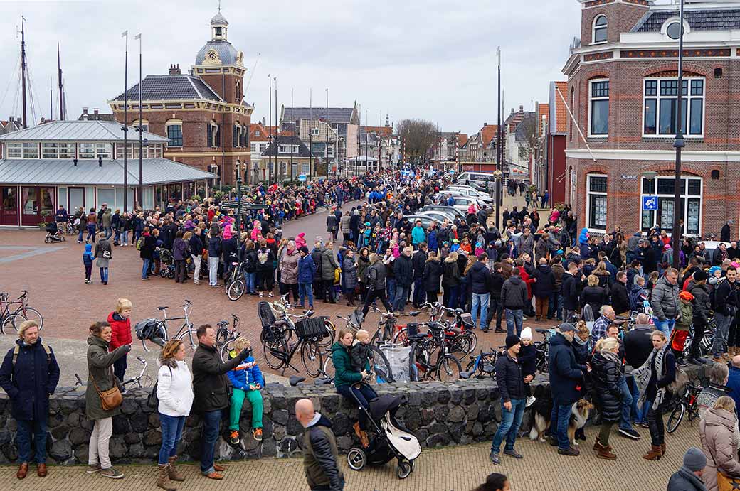 Crowd on the Havenplein