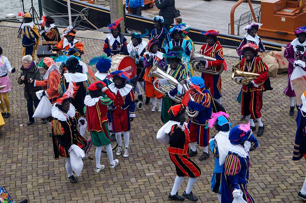 Crowd of Zwarte Pieten