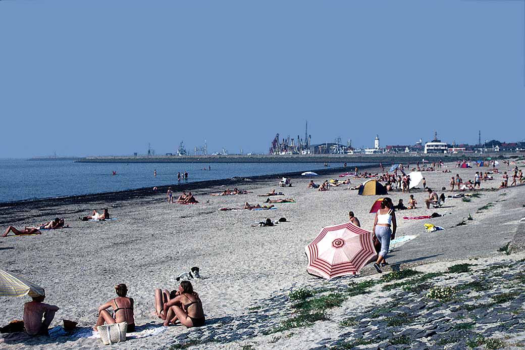 Harlingen beach