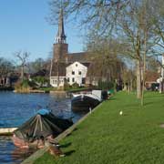 Along Havenrak, Broek In Waterland