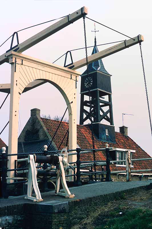 Bridge, Hindeloopen