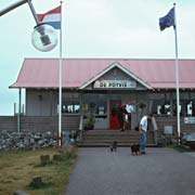 “Strandpaviljoen De Potvis”