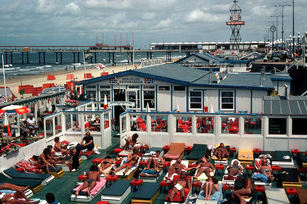 Sunbathing, Scheveningen