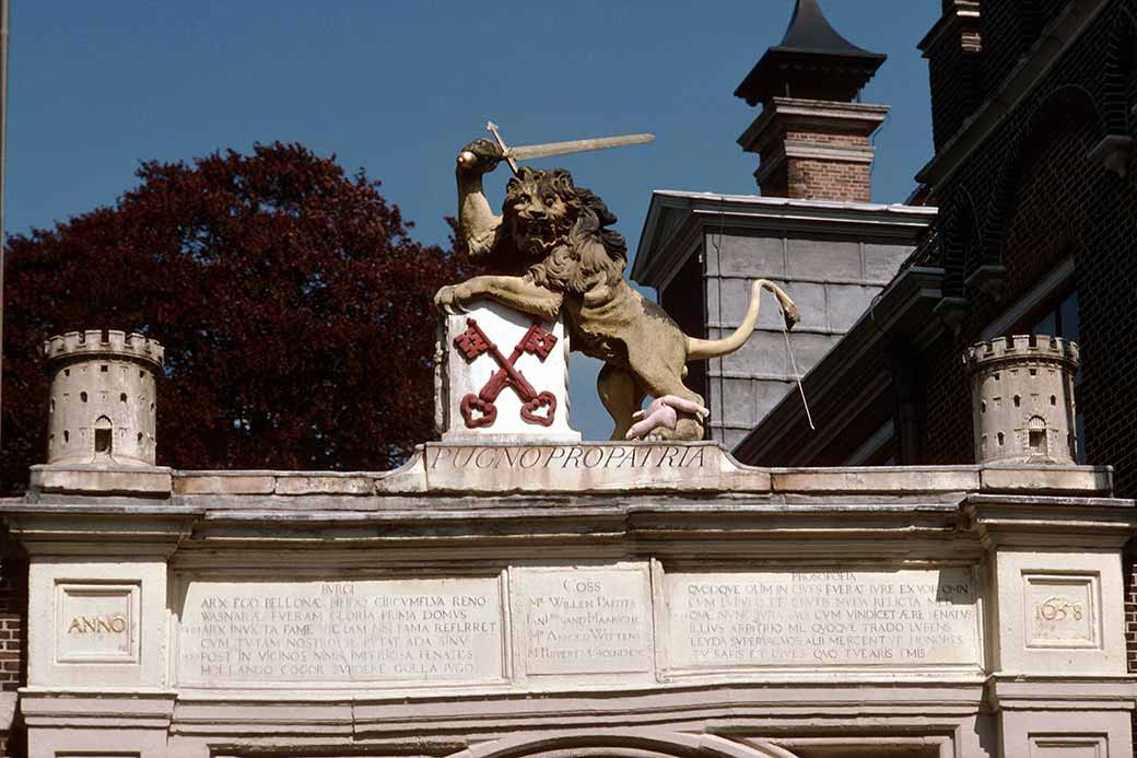 Leiden city gate