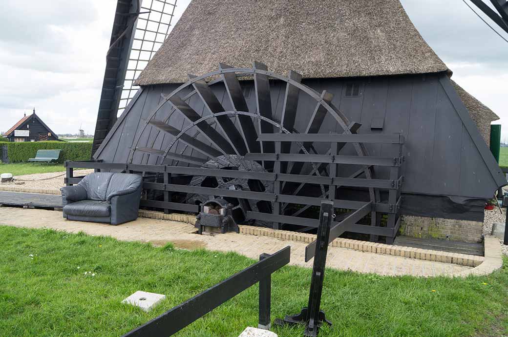 Achterlandse molen paddlewheel