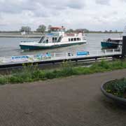 Ferry to Sleewijk