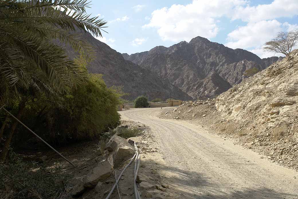 Road in Nahwa