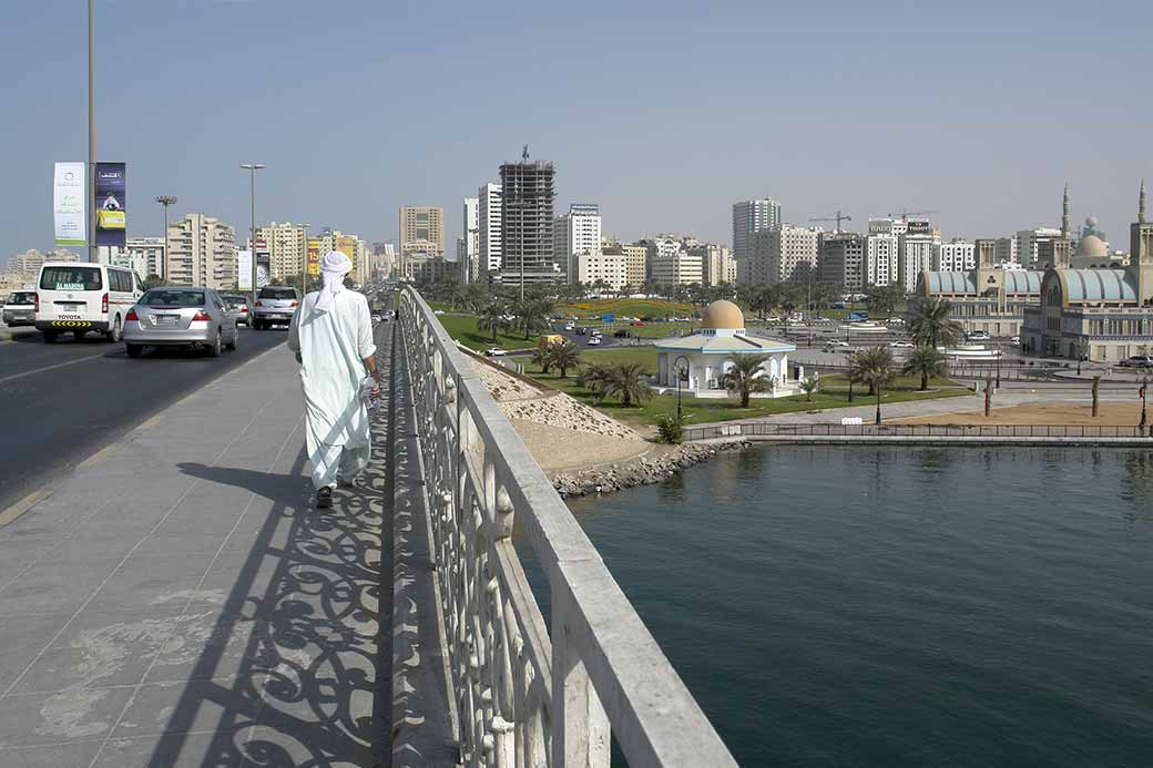 Sharjah Bridge into city